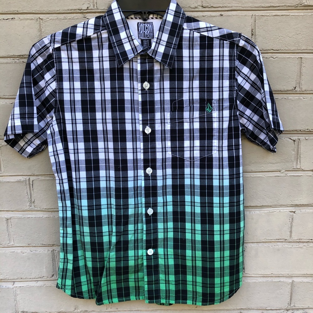 EUC Volcom Size M Ombré Plaid Size M Dress Shirt
